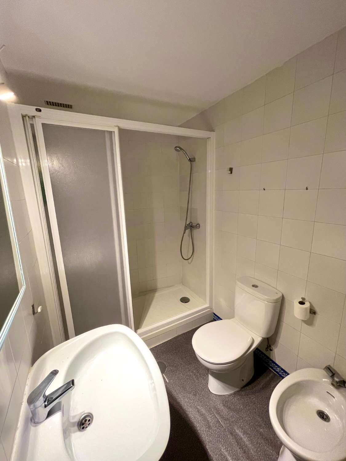 LONG TERM RENTAL- GREAT 3 BEDROOM SEMI-DETACHED + ATTIC NEXT TO THE SEA-BENALMADENA COSTA